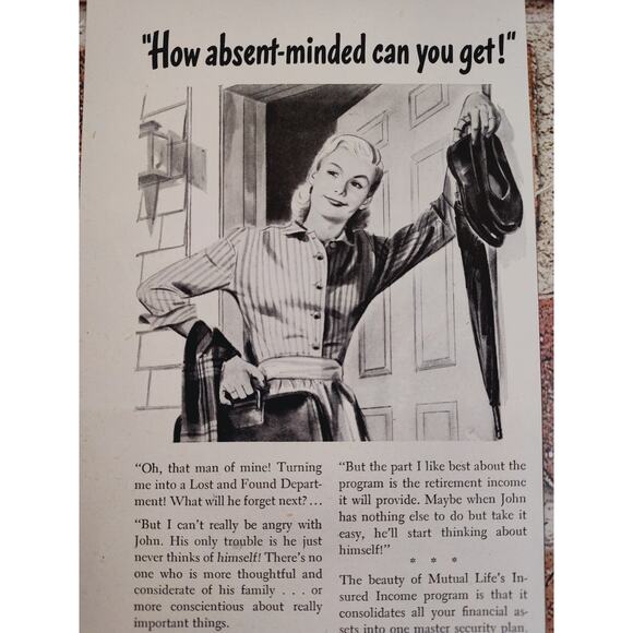 1950 "How Absent-Minded Can You Get!" Smirking Wife Holding Hubbys Vtg Print Ad - Picture 1 of 7